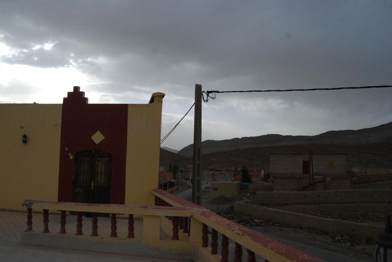 Auberge Tafilalt Bouzmou Bouzmou Imilchil 外观 照片